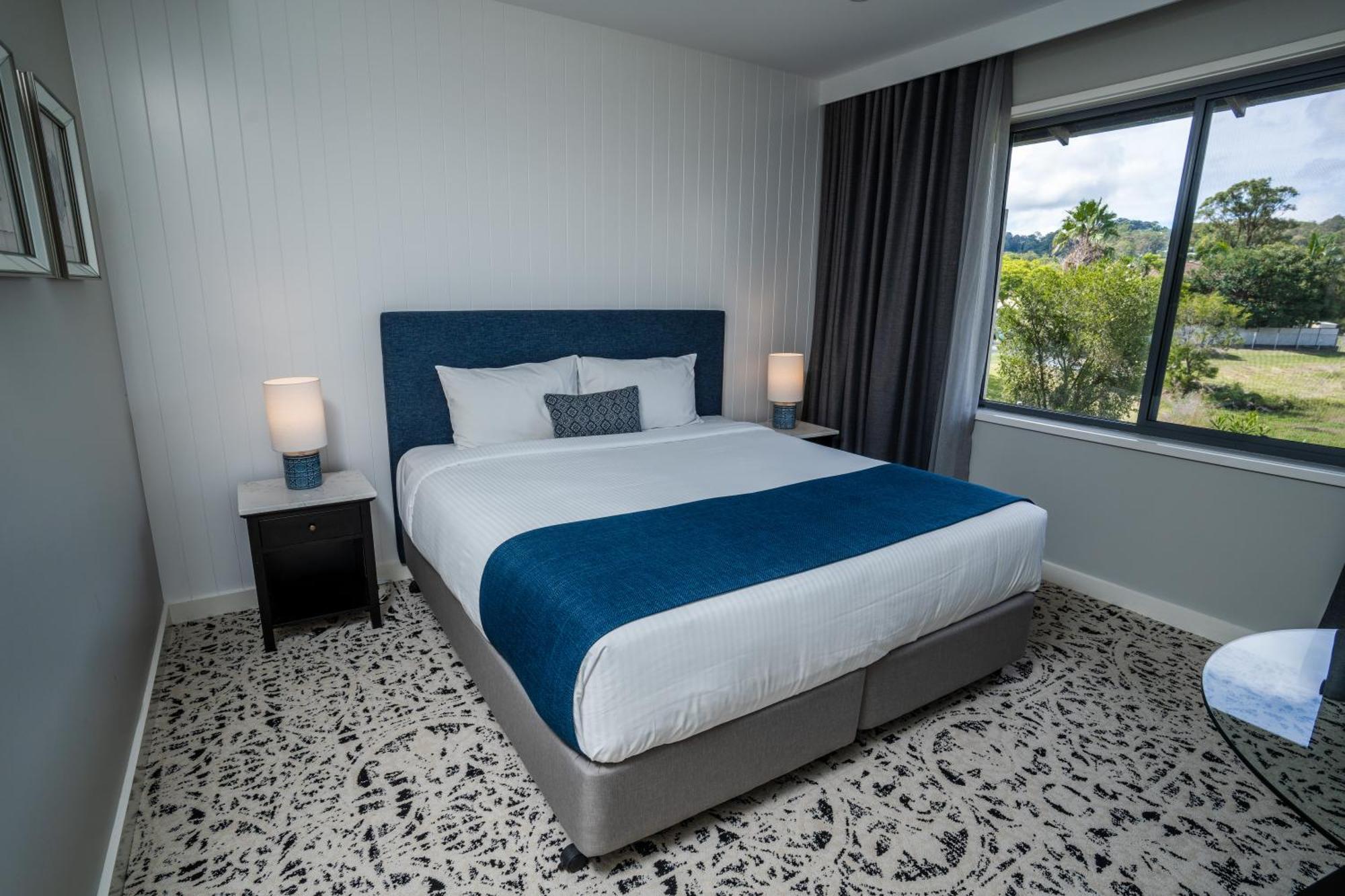 Warners At The Bay Motel Warners Bay Bagian luar foto